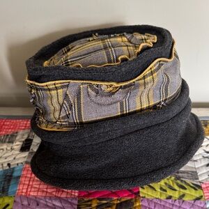 Gant Fleece & Plaid Hat